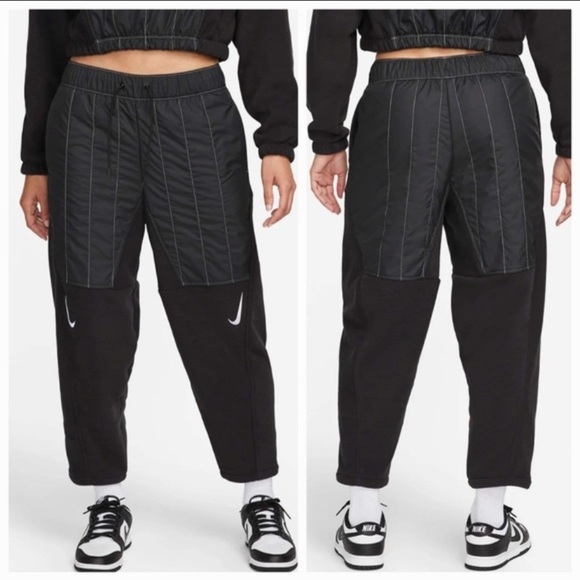 Nike Women’s Pinstripe Black Thermal Joggers – Size Small very warm and soft - Picture 1 of 15